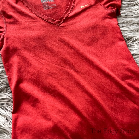 Nike | Dri Fit Regular Fit V-Neck T-Shirt - Picture 3 of 6